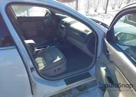 2011 Ford Fusion Sel from USA, damaged, VIN 3FAHP0JGXBR273482